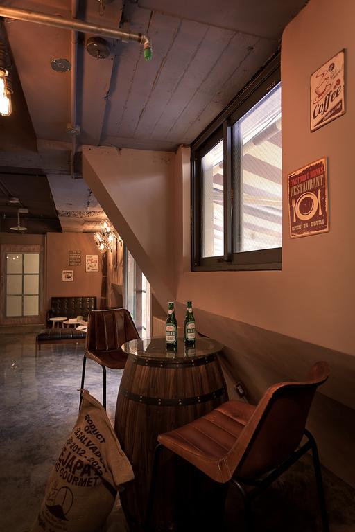 Ximen Wow Hostel Taipei Exterior foto